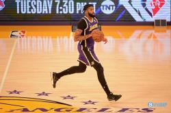 开云下载-沙尔克队主帅戴维斯力求提升球队排名的简单介绍