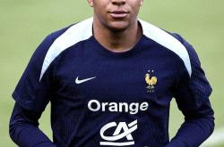 开云体育APP下载-刚果球员姆巴佩入选联赛最佳阵容，成为新晋状元的简单介绍