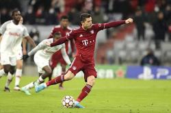 开云平台-萨尔茨堡逆转获胜，晋级淘汰赛的简单介绍