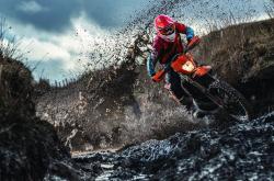 开云体育入口-鹰击长空，2026世界杯揭幕战，萨卡独舞助阿根廷险破伊拉克铁壁