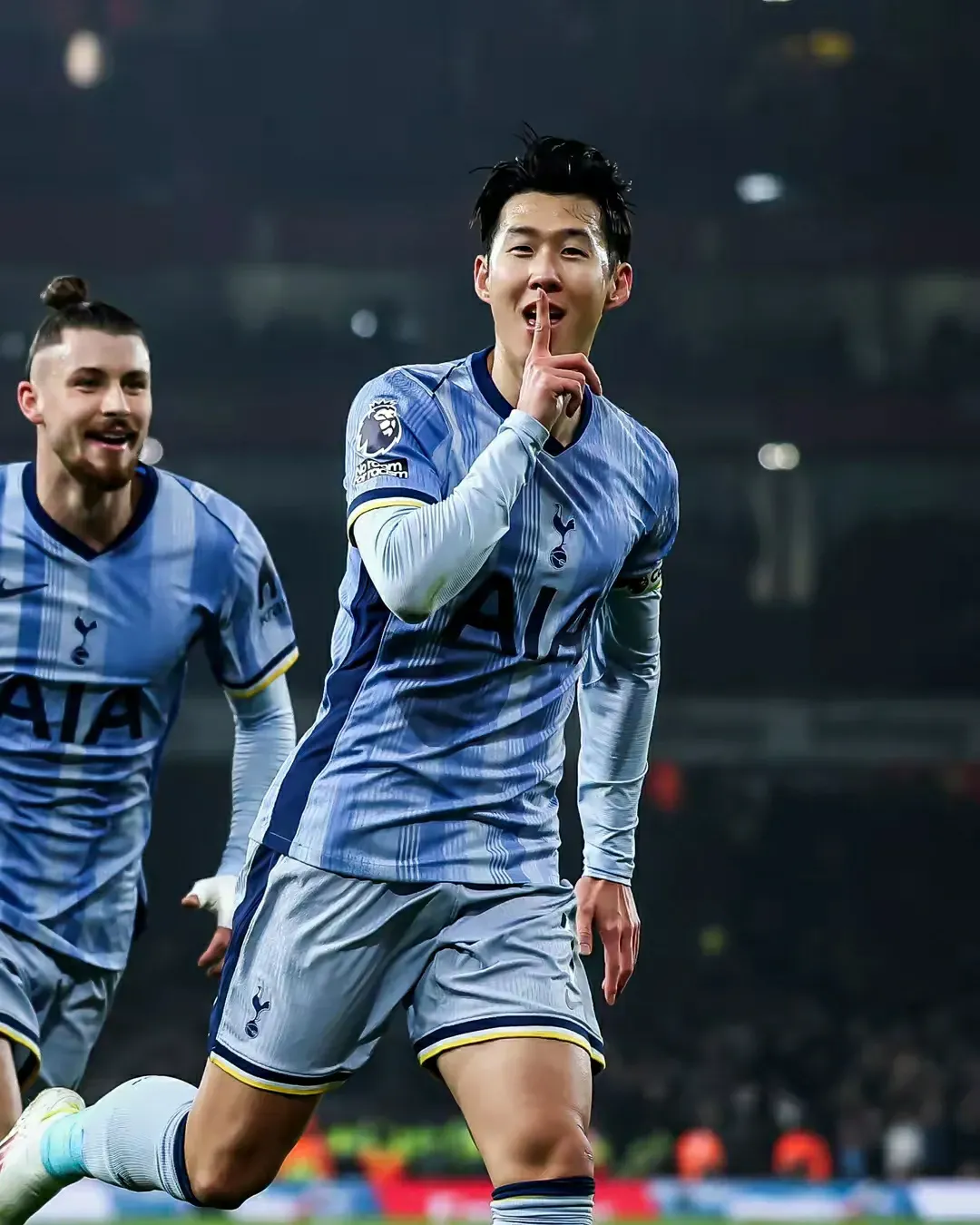 热刺客场逆转英超强队赢得关键三分的简单介绍