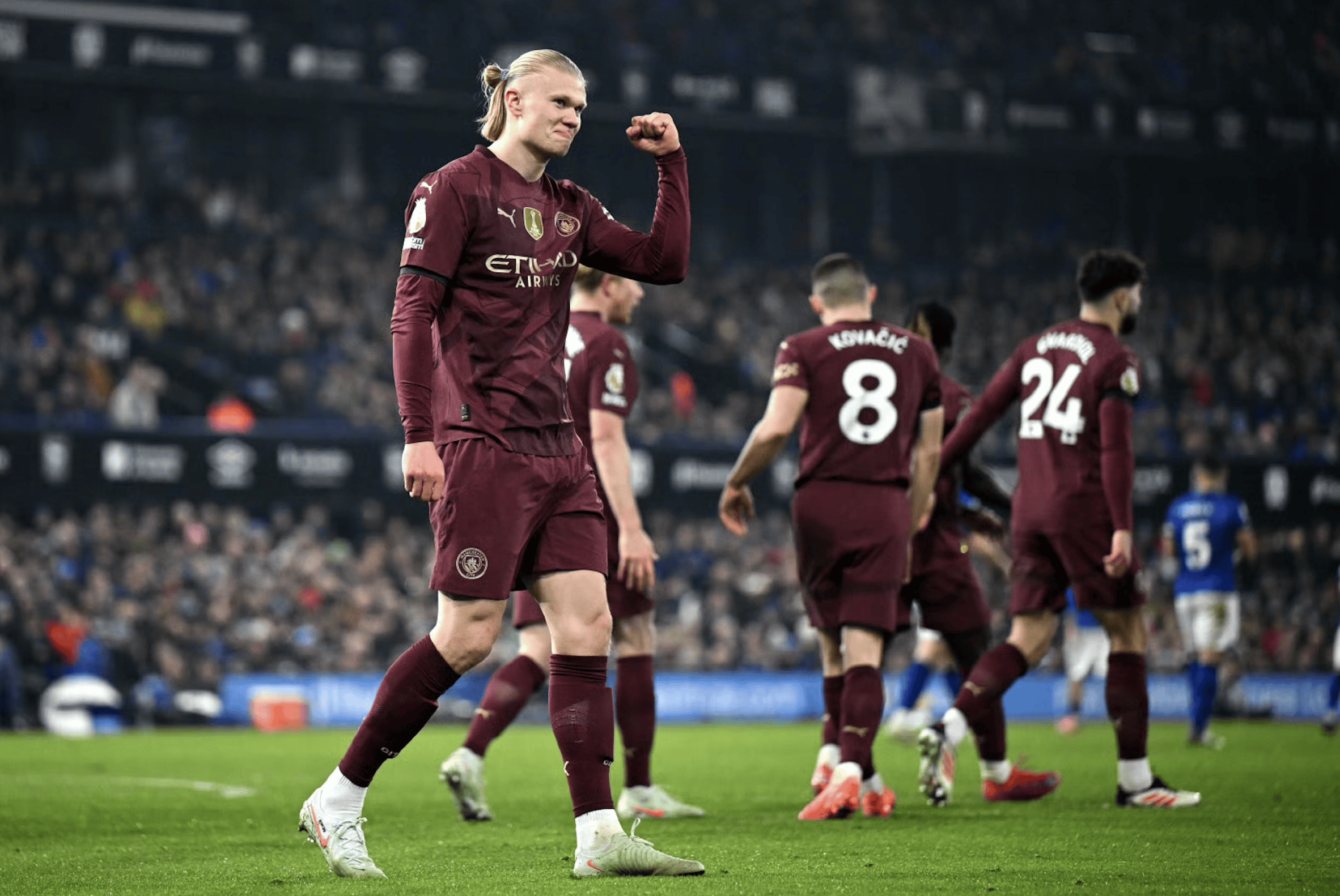 曼联主场大胜斯旺西城，豪取三分