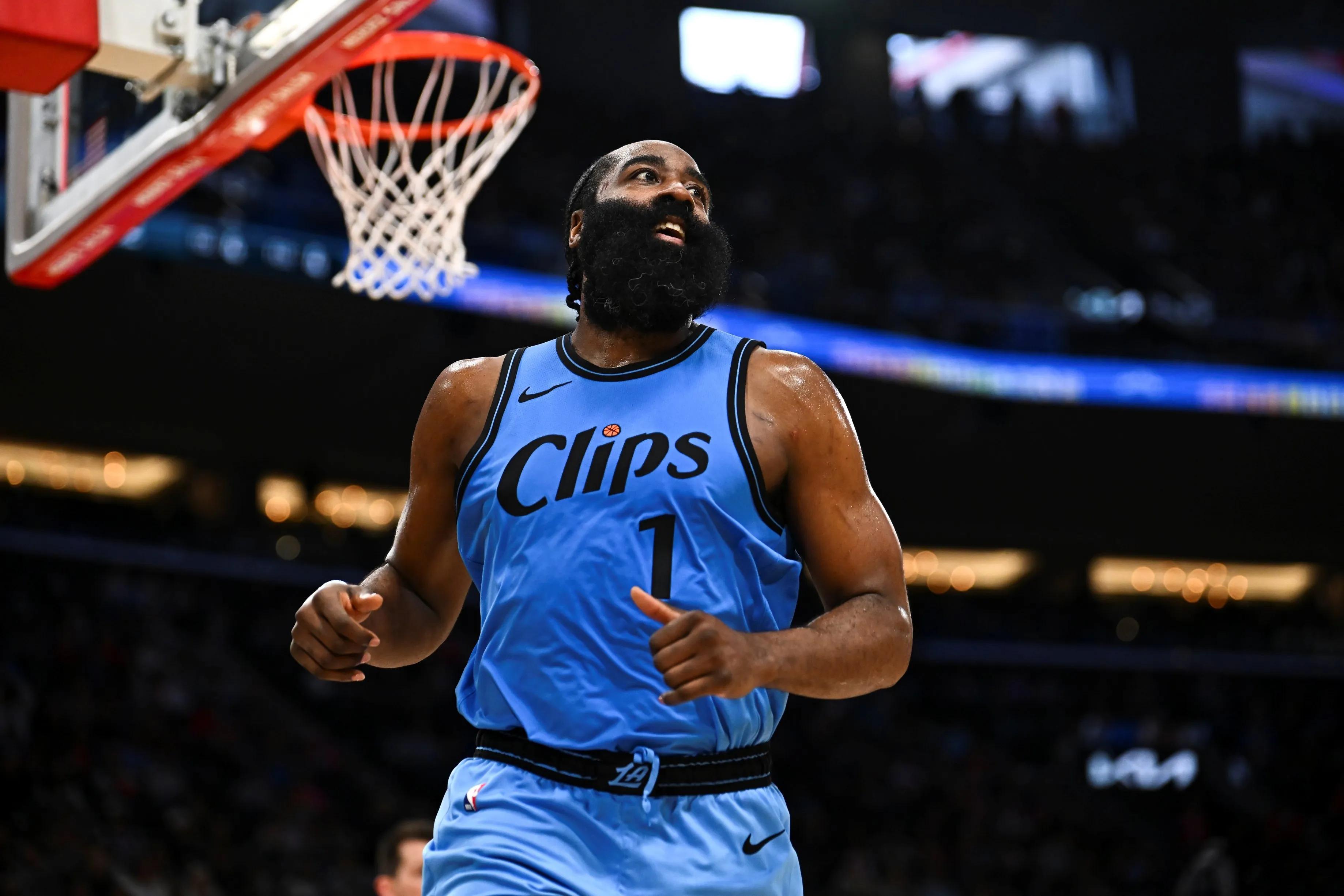 包含猛龙大胜灰熊,伦纳德风采再现成就王者的词条 包含猛龙大胜灰熊,伦纳德风采再现成就王者的词条