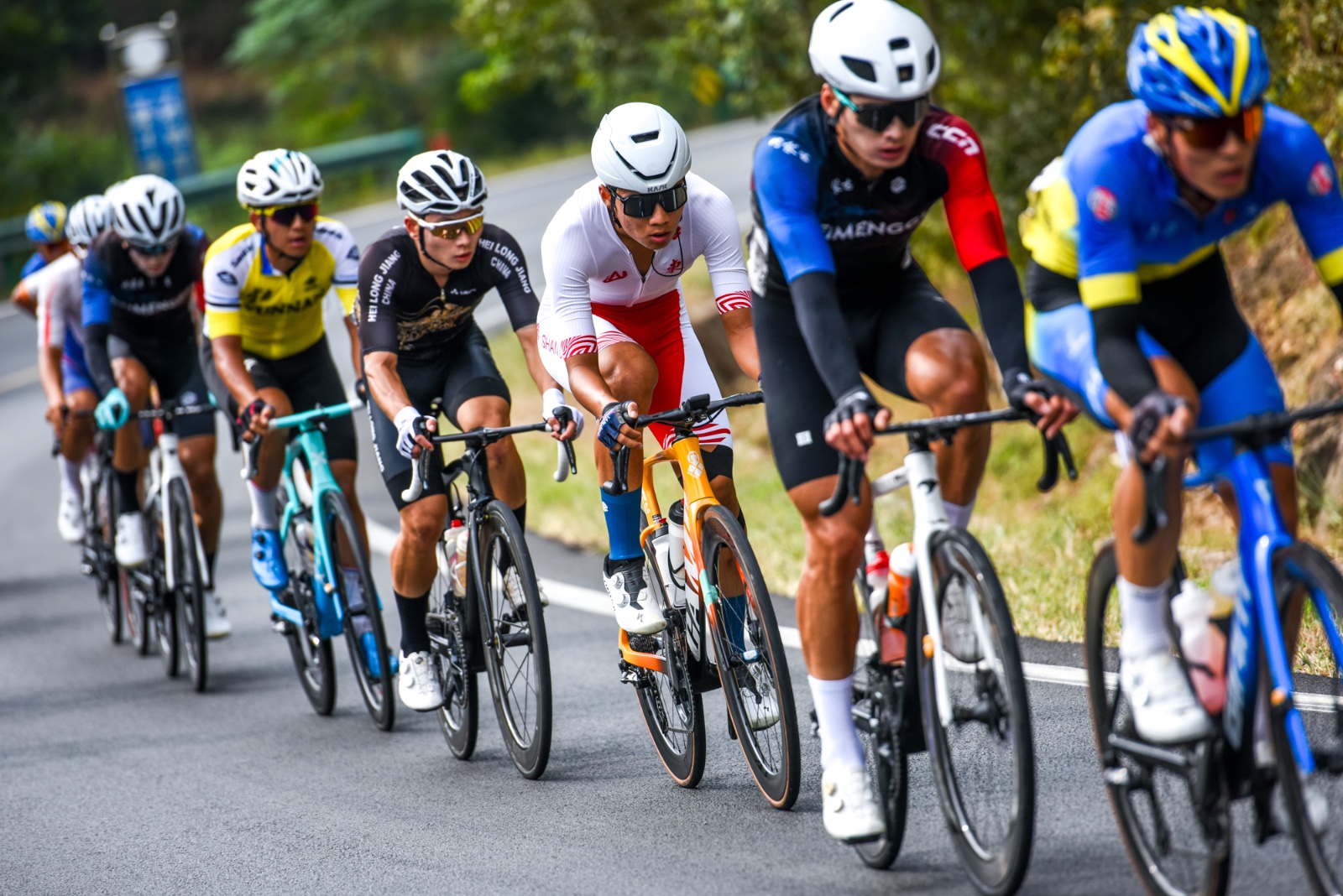 关于湖北队在比赛中展现出灵活多变的战术,取得比赛胜利的信息 关于湖北队在比赛中展现出灵活多变的战术,取得比赛胜利的信息