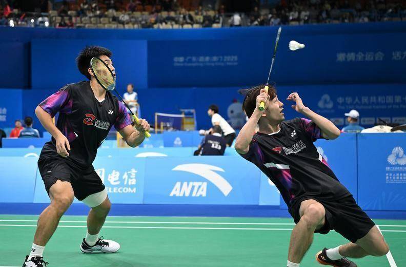 包含中国羽毛球队险胜日本羽毛球队，马琳制霸全场的词条