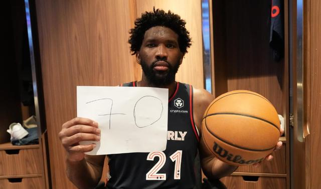 包含篮球巨星发布新书，分享个人成长历程的词条