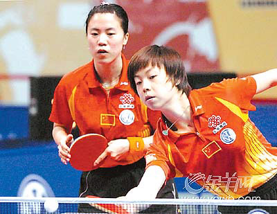 法国羽毛球队鏖战印尼羽毛球队，马琳惊艳世界