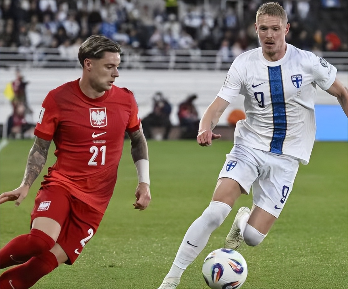 关于法国队轻取波兰队,波尔统治全场的信息 关于法国队轻取波兰队,波尔统治全场的信息