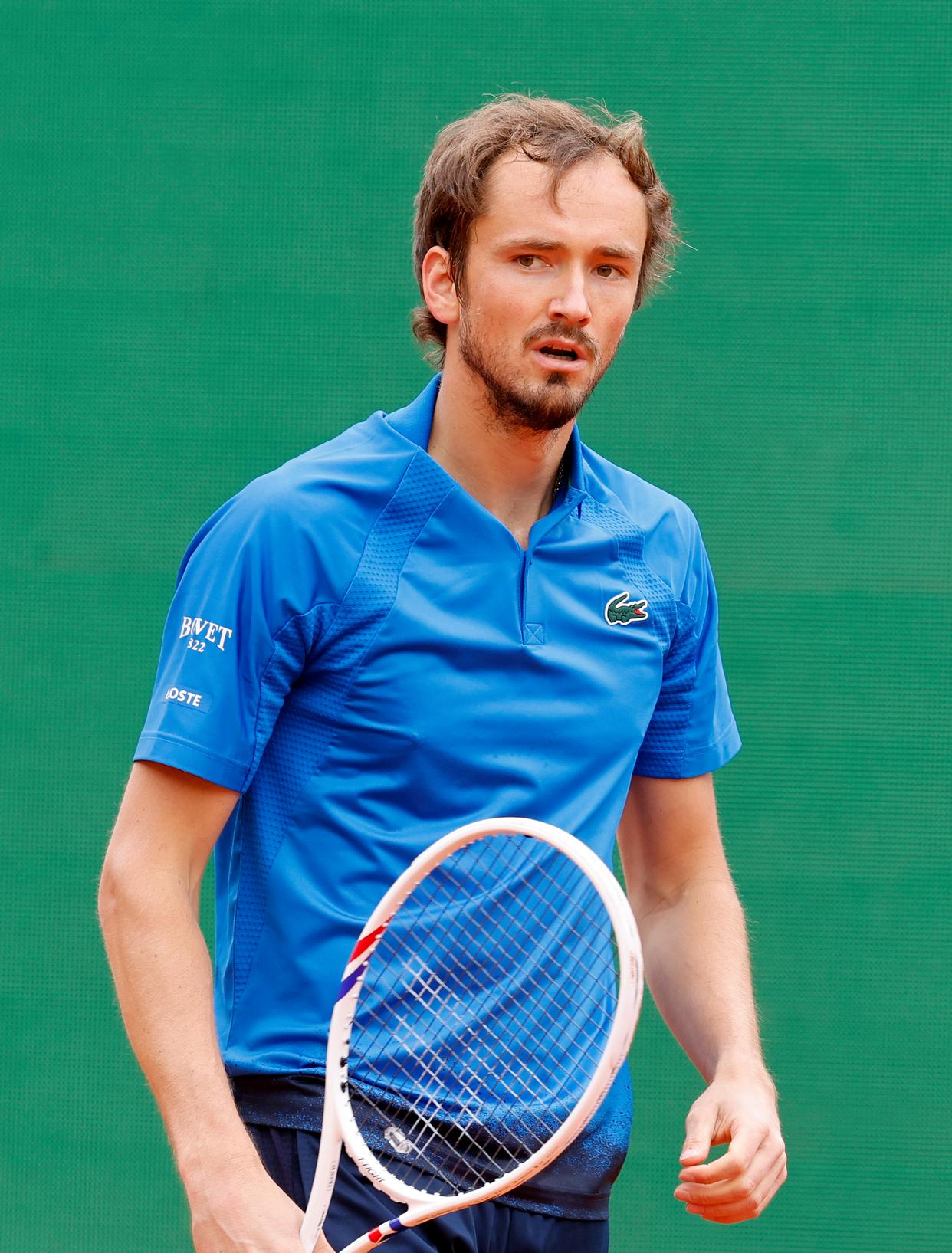 温网险胜蒙特卡洛大师赛，梅德韦杰夫扛起全队的简单介绍